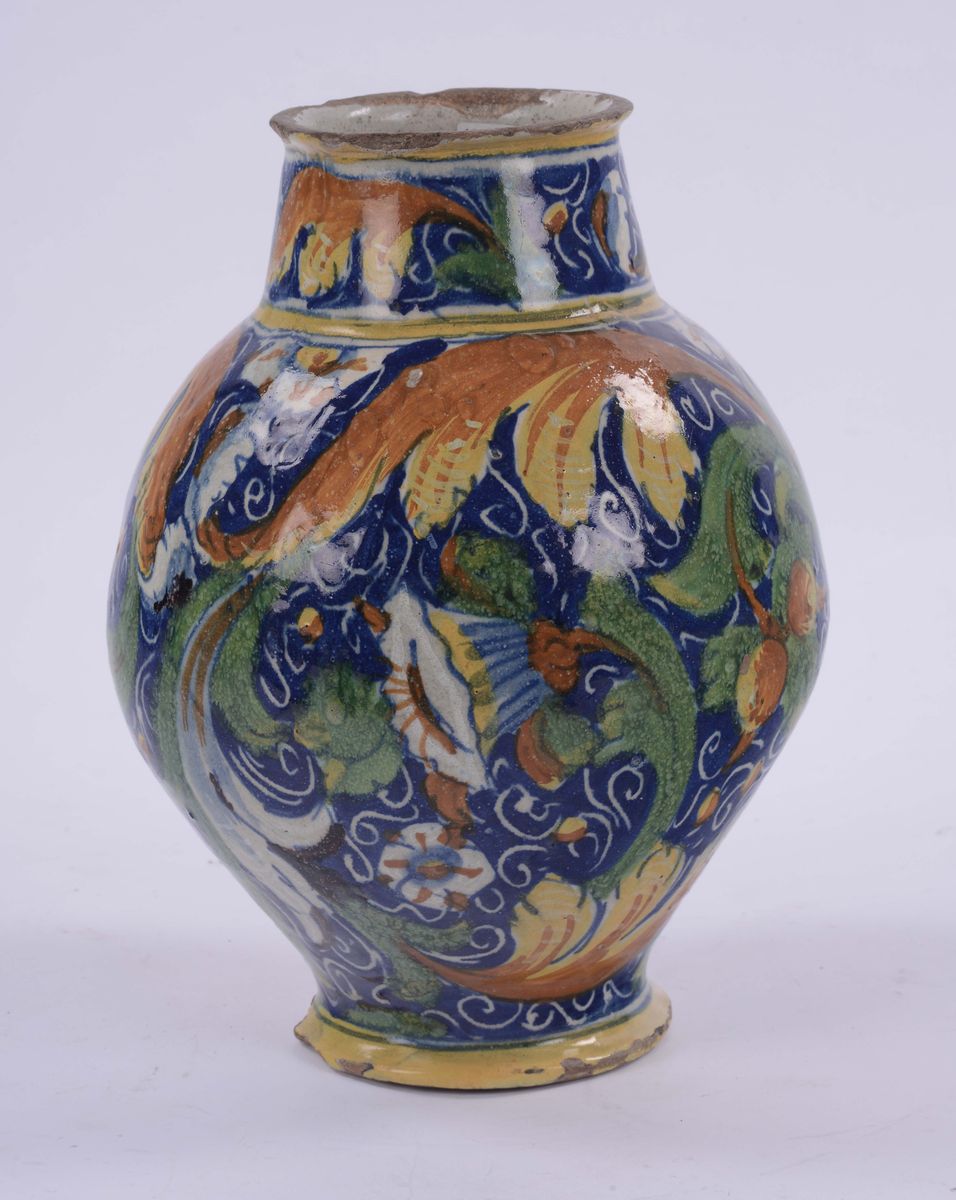 Vaso in Maiolica Decorato da Figura di Santo, Venezia Seconda Metà XVI Secolo