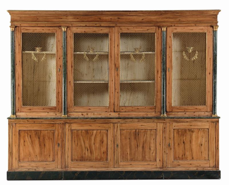 Libreria in legno tenero decorata a finto legno, Toscana inizi XIX secolo  - Asta Bartolozzi, Antiquari dal 1887 - Cambi Casa d'Aste