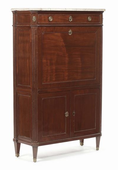 Secretaire in Piuma di Mogano Decorato da Bronzi, Francia Ultimo Quarto XVIII Secolo