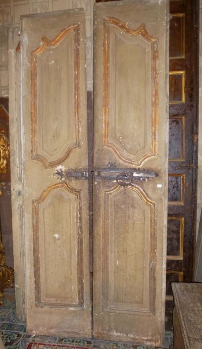 Due Coppie di Ante in Legno Intagliato e Laccato, Genova Metà XVIII Secolo