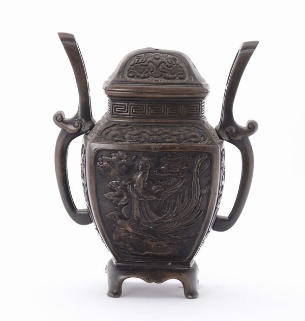 A bronze double-handles censer and cover with Guanyin figure, Japan, Meiji Period, 19th century
