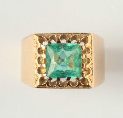 Anello con Smeraldo