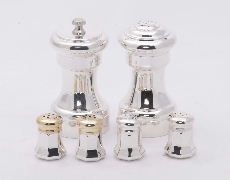 Lotto composto da due grandi sale e pepe e quattro piccoli sale e pepe in Sterling  firmati Cartier  - Auction Time Auction 2-2014 - Cambi Casa d'Aste