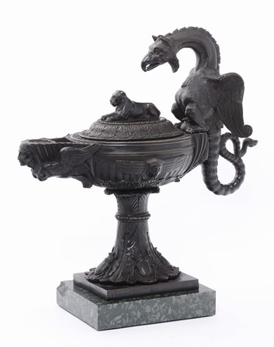 Lampada in Bronzo Fuso, Ceselalto e Patinato, Firmata B.boschetti