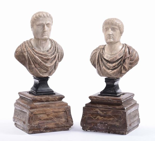 Coppia di busti in marmo raffiguranti imperatori romani, arte italiana del XVIII-XIX secolo