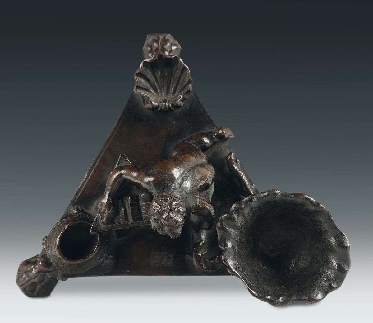 Calamaio in Bronzo Fuso, Cesellato e Patinato, Arte Veneta o Tedesca del XVI Secolo