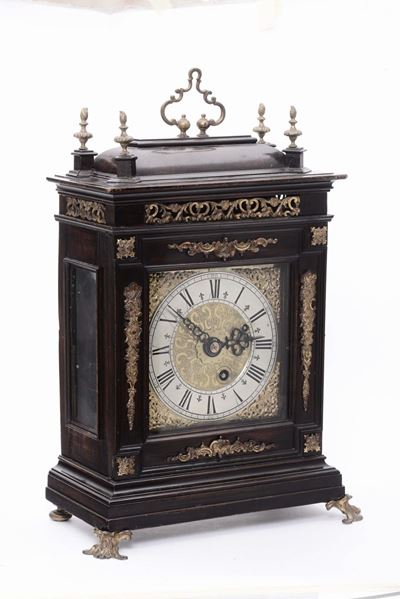 Orologio Romana in Legno Lastronato con Palissandro e Applicazioni di Bronzi Dorati