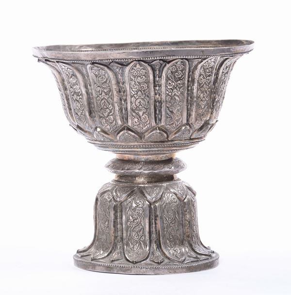 Coppa in argento, Tibet XIX secolo