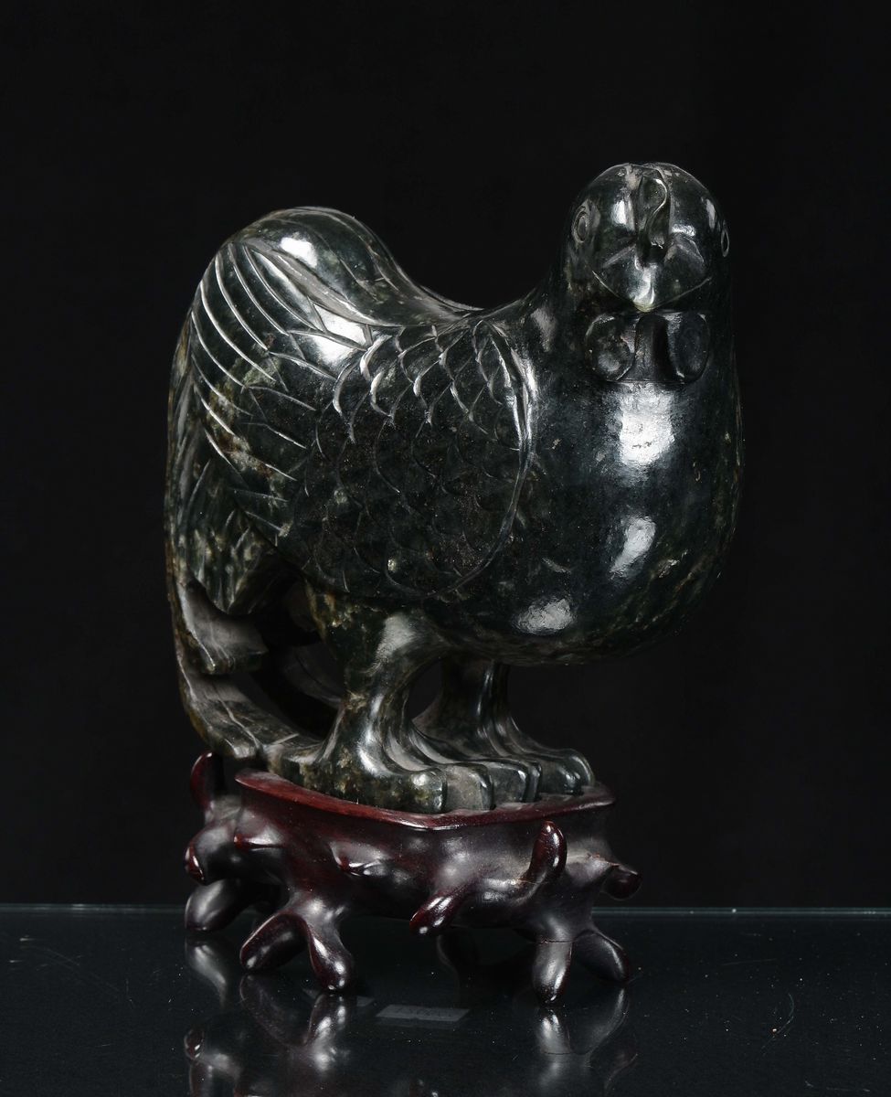Scultura in Giada Spinacio Raffigurante Gallina, Cina, Dinastia Qing, XIX Secolo