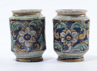 Due Albarelli in Maiolica Policroma, Caltagirone XVIII Secolo