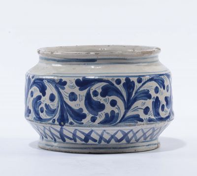 Jardinière in Maiolica Bianca e Blu, Caltagirone XVIII Secolo