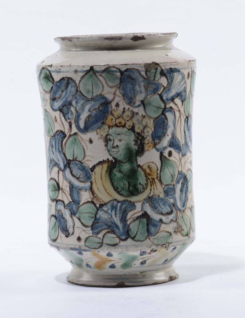 Albarello in maiolica policroma, Caltagirone prima metà del XVIII secolo  - Asta Antiquariato e Dipinti Antichi - Cambi Casa d'Aste