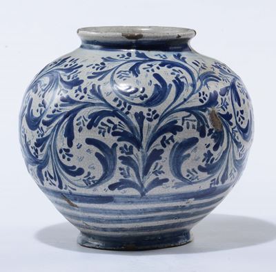Giara in Maiolica Bianca e Blu, Trapani o Caltagirone, 1740