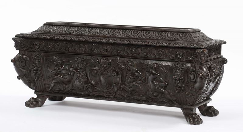 A nut wood chest model, Italian art, 19th century  - Auction Sculpture and Works of Art - Cambi Casa d'Aste