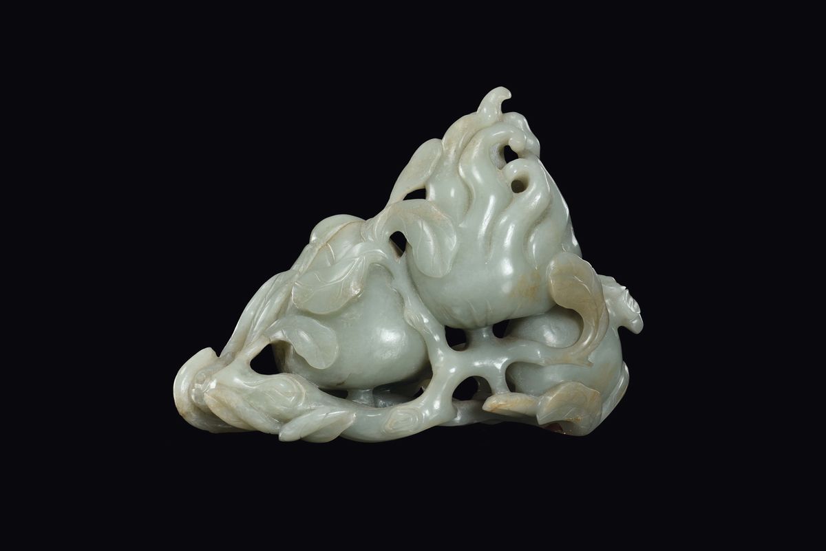 Gruppo in Giada Bianca Celadon a Forma di Mano di Buddha, Cina, Dinastia Qing, Periodo Qianlong (...