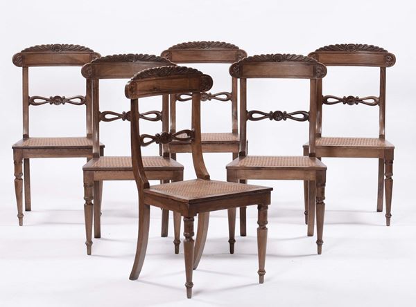 Sei sedie Carlo X in noce intagliato, XIX secolo