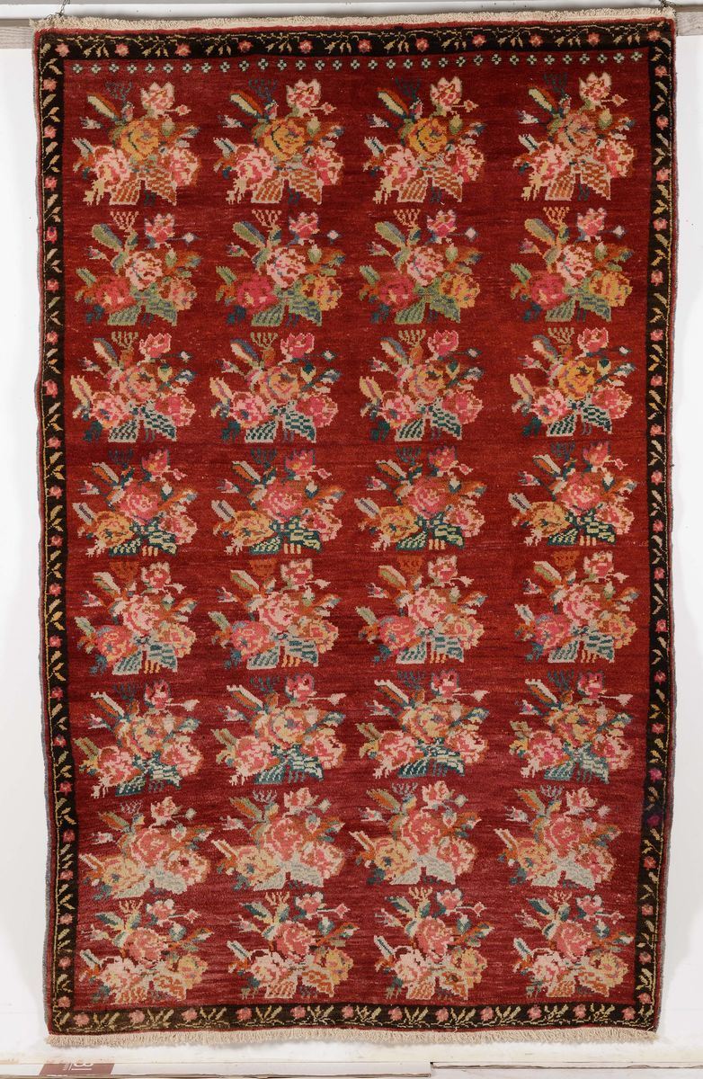 Tappeto persiano Karabagh XX secolo  - Asta Antiquariato e Dipinti Antichi - Cambi Casa d'Aste