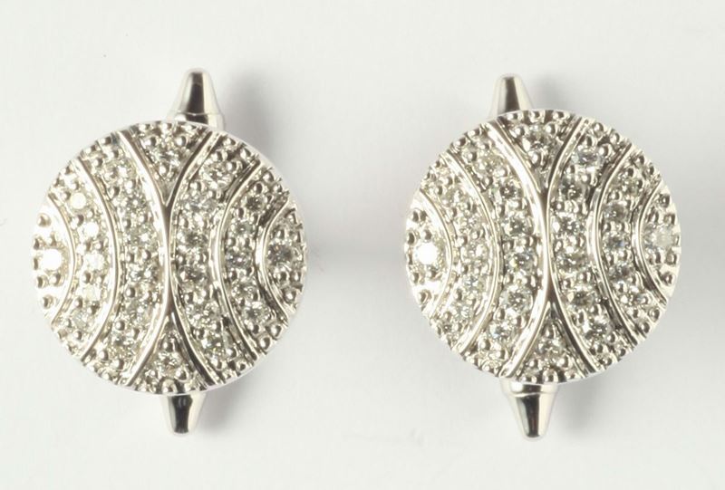 A pair of diamond pavé cufflinks  - Auction Fine Jewels - I - Cambi Casa d'Aste