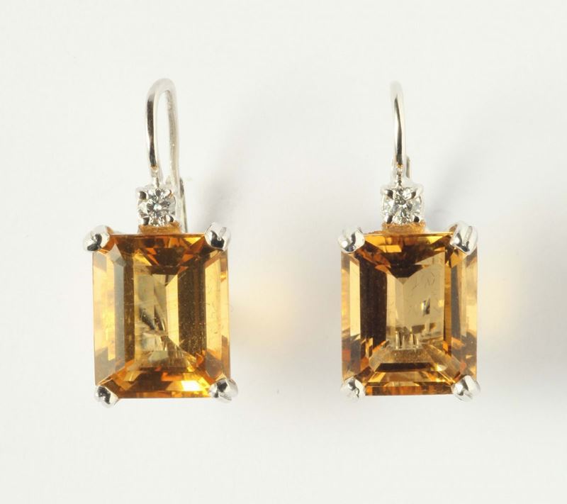 Orecchini con quarzi citrini taglio rettangolare e diamante  - Auction Silvers and Jewels - Cambi Casa d'Aste