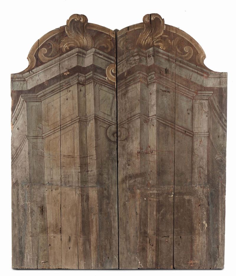 Porta d’organo a due ante in legno laccato e dipinto a trompe l’oeil, Marche XVIII secolo  - Asta Bartolozzi, Antiquari dal 1887 - Cambi Casa d'Aste