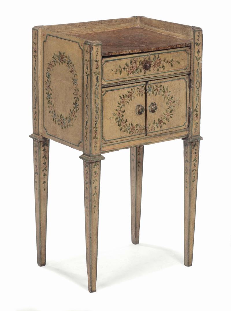 Comodino in legno laccato e dipinto in policromia, Marche XVIII secolo  - Asta Bartolozzi, Antiquari dal 1887 - Cambi Casa d'Aste