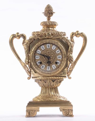 Orologio da Camino in Bronzo Dorato a Guisa di Vaso Biansato, XX Secolo