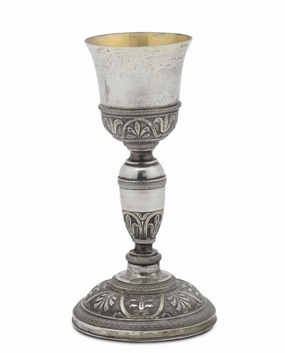 Calice in Argento Sbalzato a Decoro Vegetale di Gusto Neoclassico, Nord Italia XIX Secolo