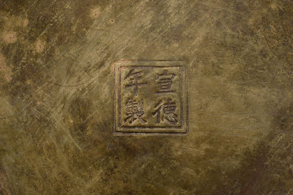 Coppia di Vasi Cloisonné a Forma Esagonale a Soggetto Naturalistico, Cina, Repubblica, XX Secolo