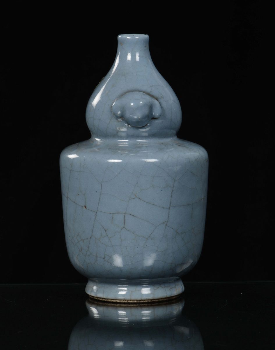 Vaso in Porcellana Guan Celeste, Cina, Dinastia Qing, XIX Secolo