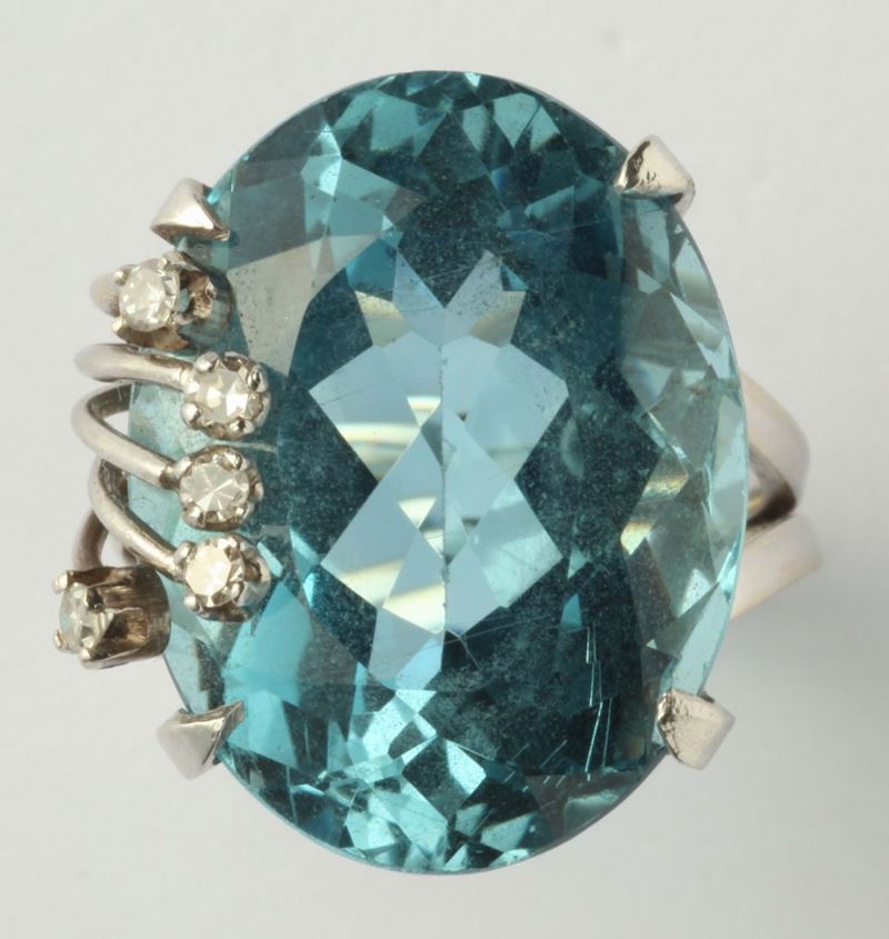 Anello con acquamarina e diamanti  - Auction Silvers and Jewels - Cambi Casa d'Aste