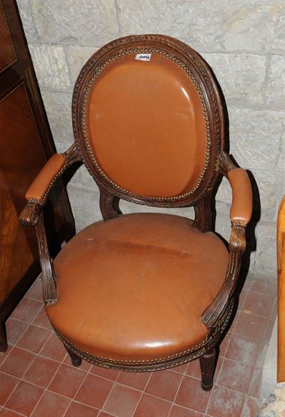 Coppia di Poltrone in Legno con Seduta e Schienale in Pelle