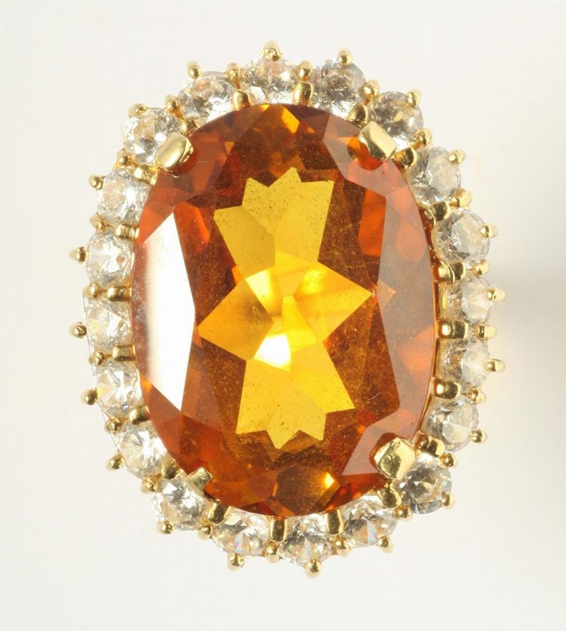 A citrine and diamond cluster ring  - Auction Fine Jewels - I - Cambi Casa d'Aste