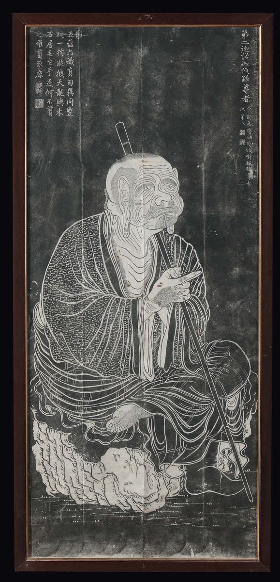 Tre dipinti a tempera su carta in grisaille rappresentanti Luohan con iscrizioni, Cina, Dinastia Qing, XIX secolo