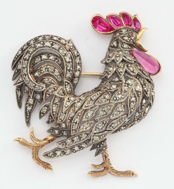 Spilla animalier raffigurante un gallo con diamanti taglio huit - huit e tormaline