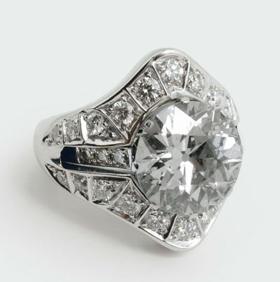 Anello Solitaire con Diamante di Ct 5,91