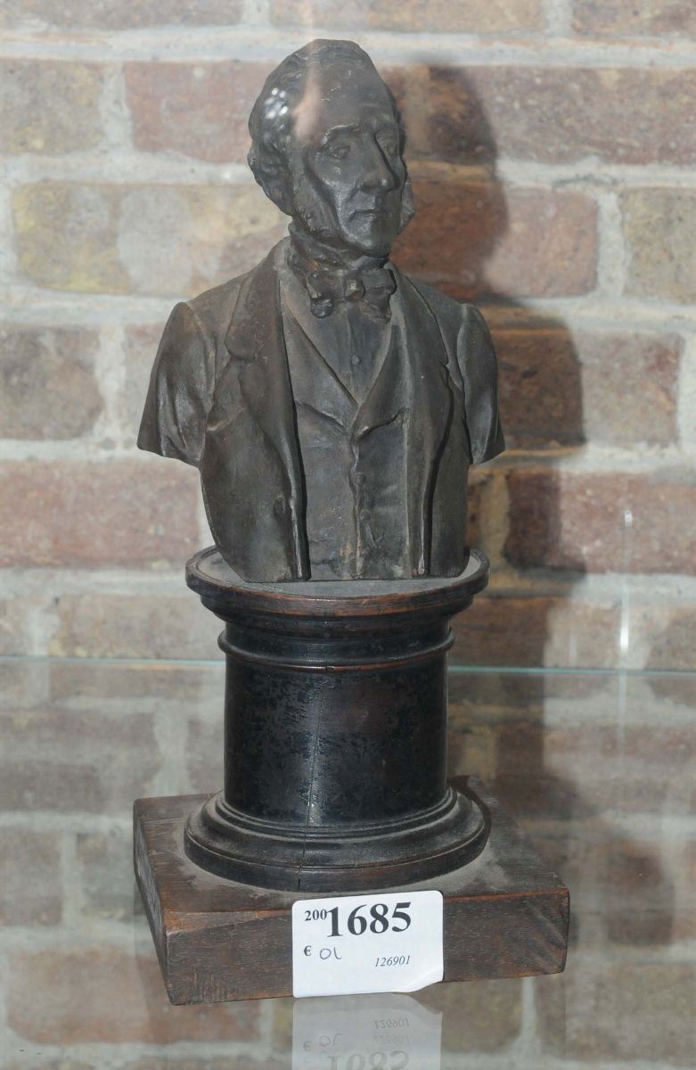 Anonimo del XX secolo Ritratto di Alessandro Manzoni  - Asta Antiquariato, Affidamenti da raffinate dimore private - Cambi Casa d'Aste