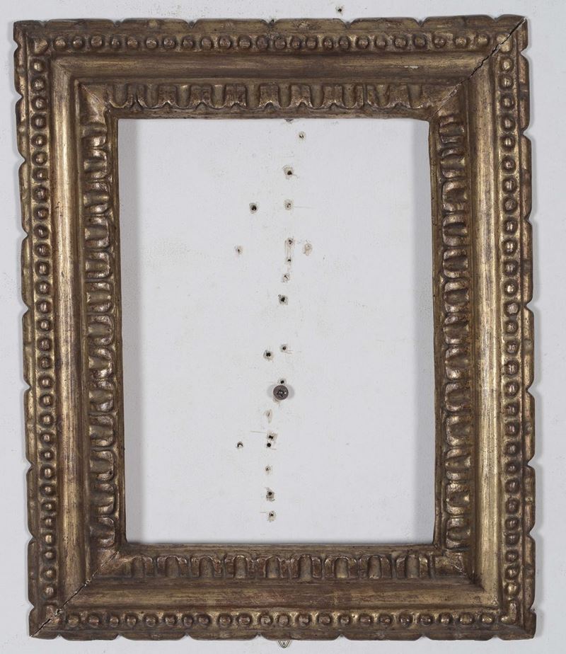 Cornice in legno dorato e intagliato, Emilia XVII secolo  - Auction Antique Frames - Cambi Casa d'Aste