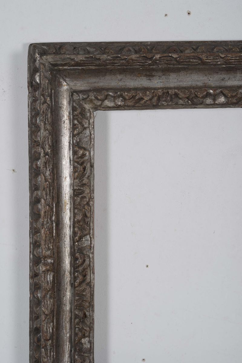 Cornice in legno argentato a mecca e intagliato Napoli XVIII secolo  - Auction Antique Frames - Cambi Casa d'Aste