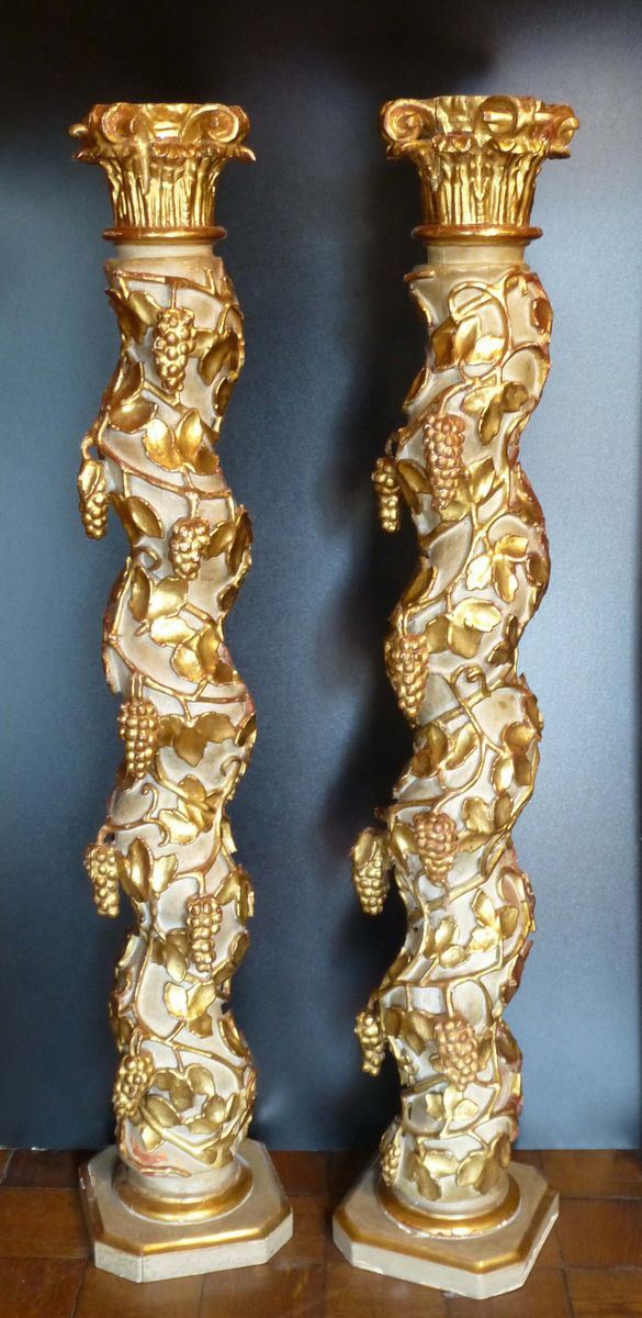 Coppia di colonne a torciglione con tralci d’uva, XVIII secolo  - Asta Antiquariato e Dipinti Antichi - Cambi Casa d'Aste