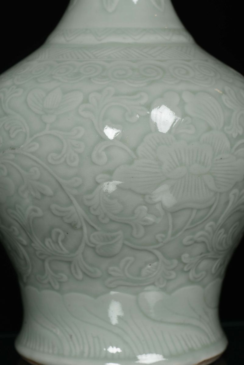 Coppia di Vasi in Porcellana Celadon, Cina, Dinastia Qing, XIX Secolo