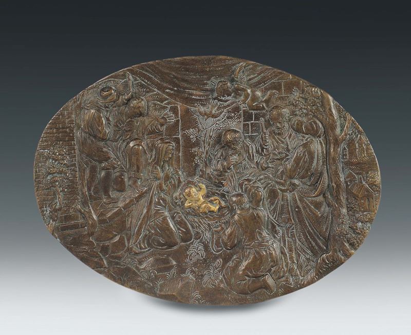 Placca ovale in bronzo fuso, cesellato e dorato raffigurante natività, arte dell’Italia del nord del XVI-XVII secolo  - Asta Scultura e Oggetti d'Arte - Cambi Casa d'Aste