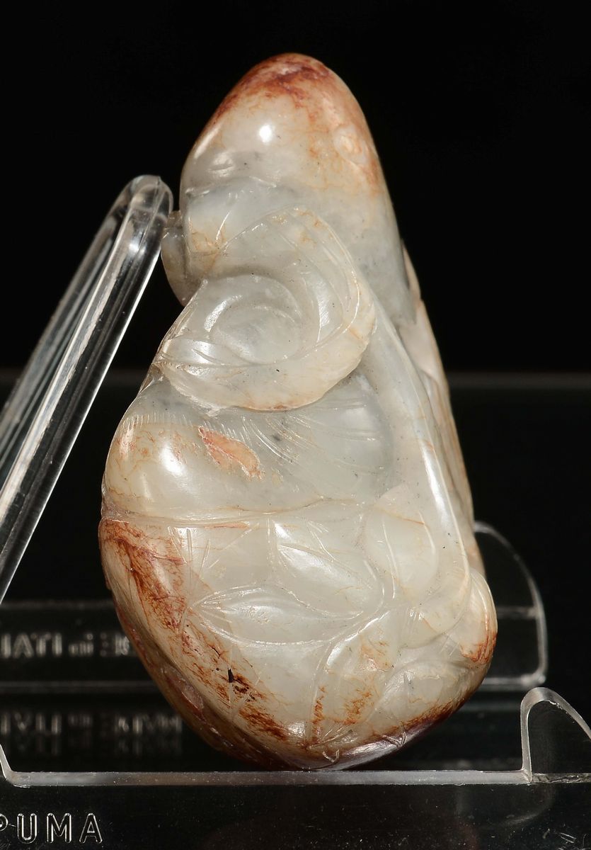 Gruppo in Giada Celadon con Russet Raffigurante Papera, Cina, Dinastia Qing, Epoca Qianlong (1736...