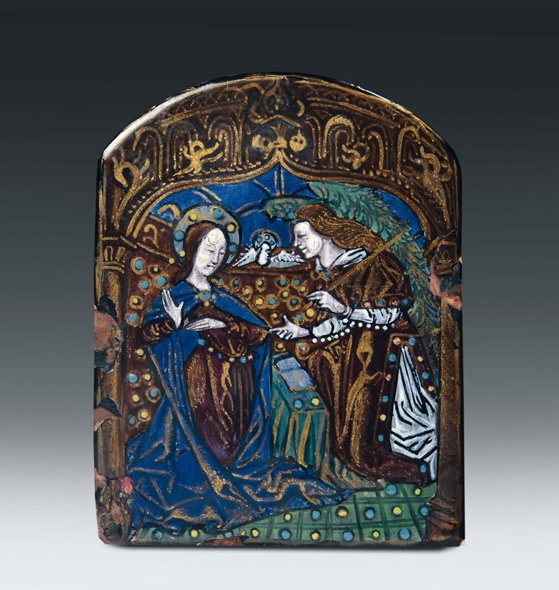 A copper and enamels polychrome plate representing “Annunciation”, France, Limoges 16th century  - Auction Sculpture and Works of Art - Cambi Casa d'Aste
