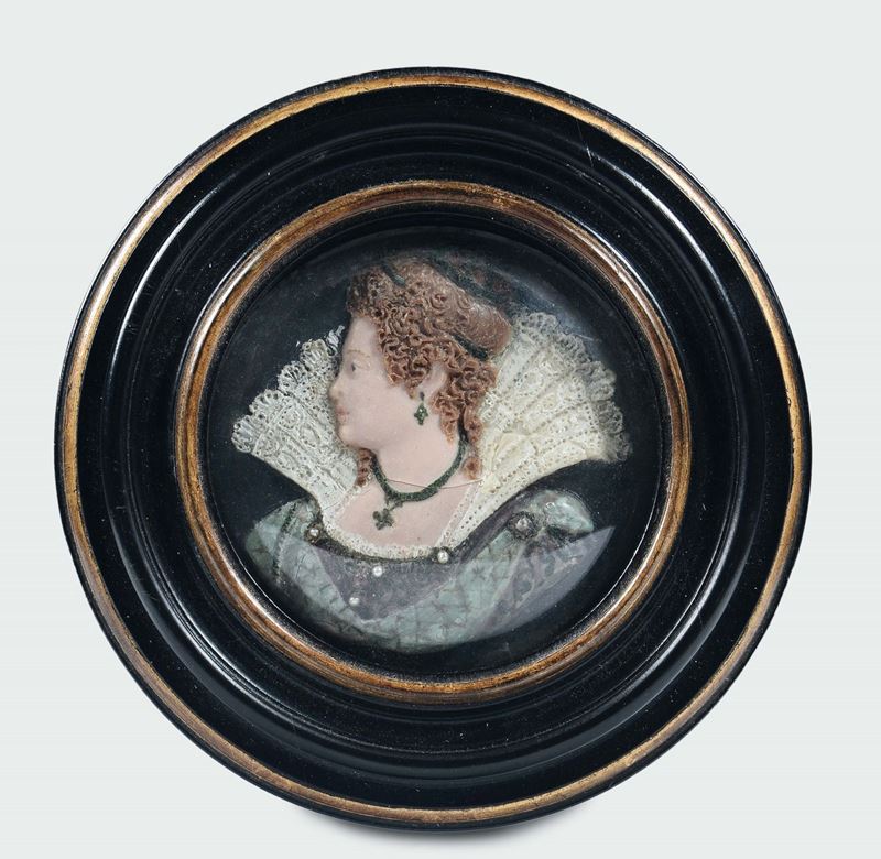 Profili di nobildonna in cera policroma su supporto circolare in ardesia, ceroplasta del XVIII-XIX secolo (Inghilterra?)  - Asta Scultura e Oggetti d'Arte - Cambi Casa d'Aste