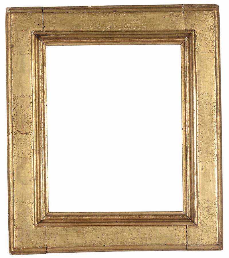 Cornice a cassetta bombata, legno bulinato e dorato, Italia centrale XVIII secolo  - Auction Antique Frames - Cambi Casa d'Aste