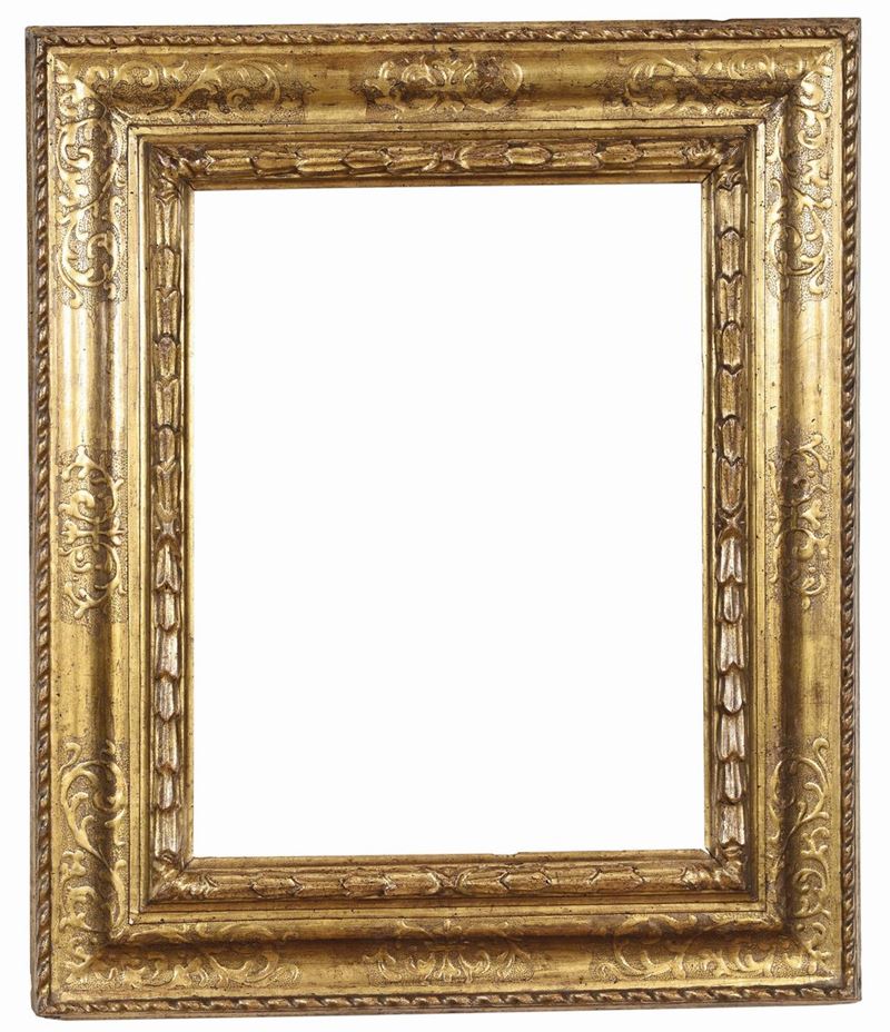 Cornice in legno e pastiglie dorati, Piemonte XVII secolo  - Auction Antique Frames - Cambi Casa d'Aste