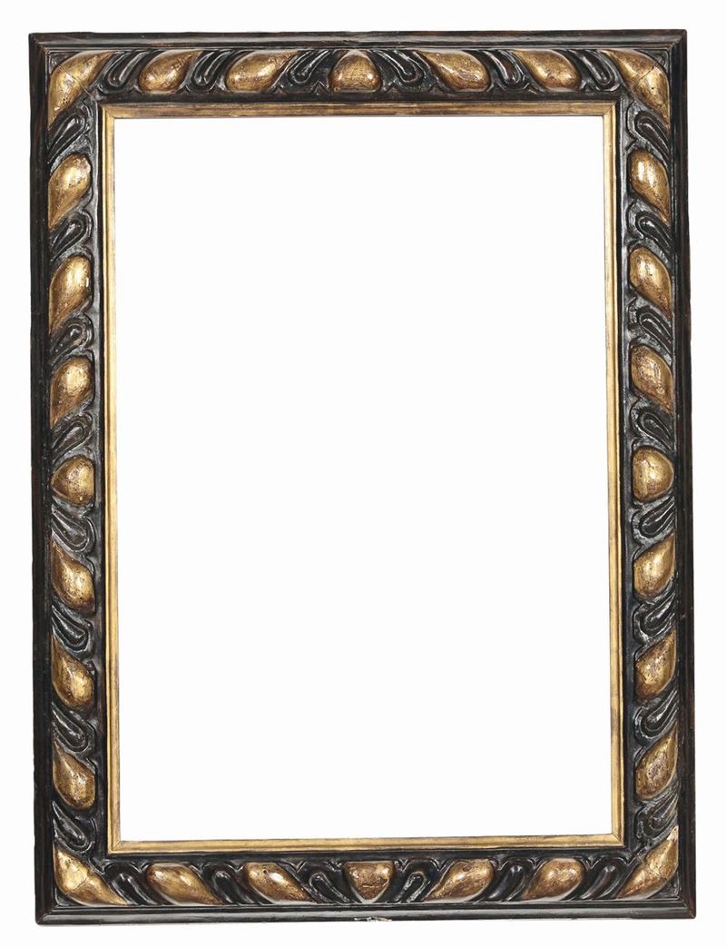 Cornice in legno intagliato laccato e dorato, Toscana XVII secolo  - Auction Antique Frames - Cambi Casa d'Aste