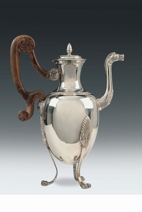 Caffettiera in argento di gusto neoclassico, bolli del regno di Sardegna, XIX secolo