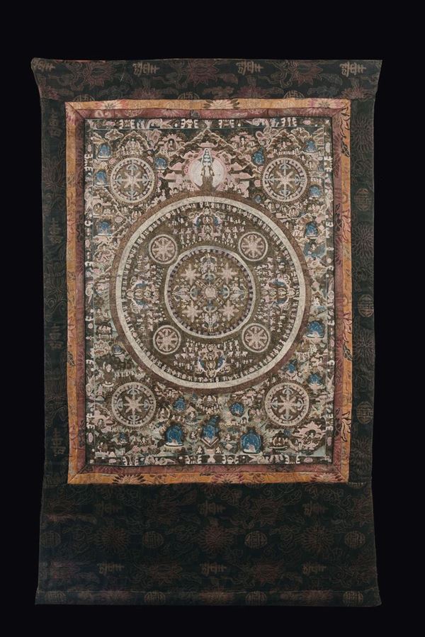 Tanka a fondo marrone con motivi tantrici, Tibet, XIX secolo