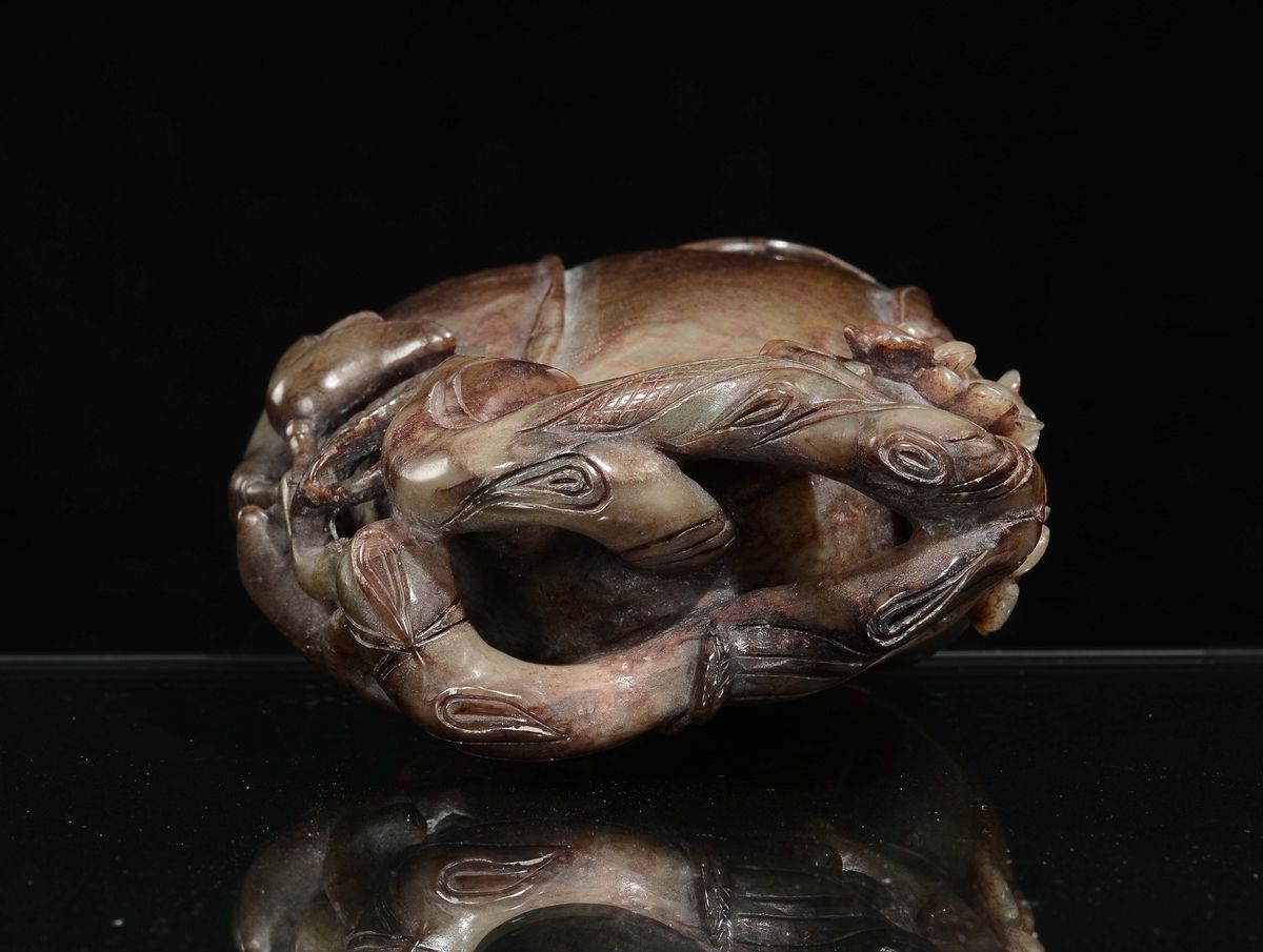 Portapennelli in Giada Celadon e Russet Raffigurante Zucca, Cina, Dinastia Qing, XIX Secolo